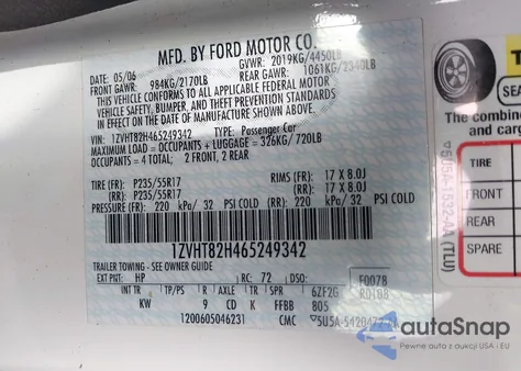 2006 Ford Mustang Gt z USA, uszkodzony, nr VIN 1ZVHT82H465249342